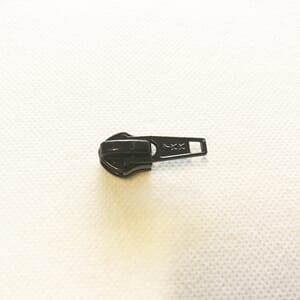 Glidelåsskyver Spiral 8mm YKK Sort